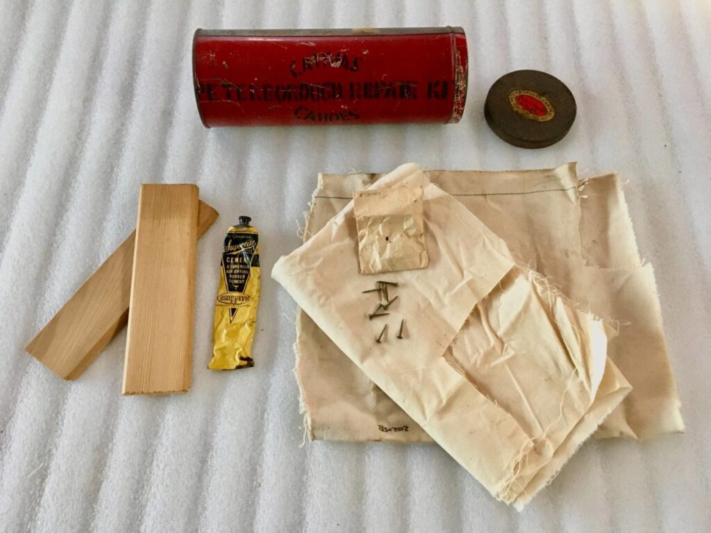 Display of materials in a repair kit